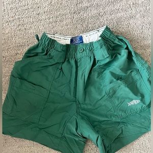 Men’s AFTCO Fishing shorts size 28